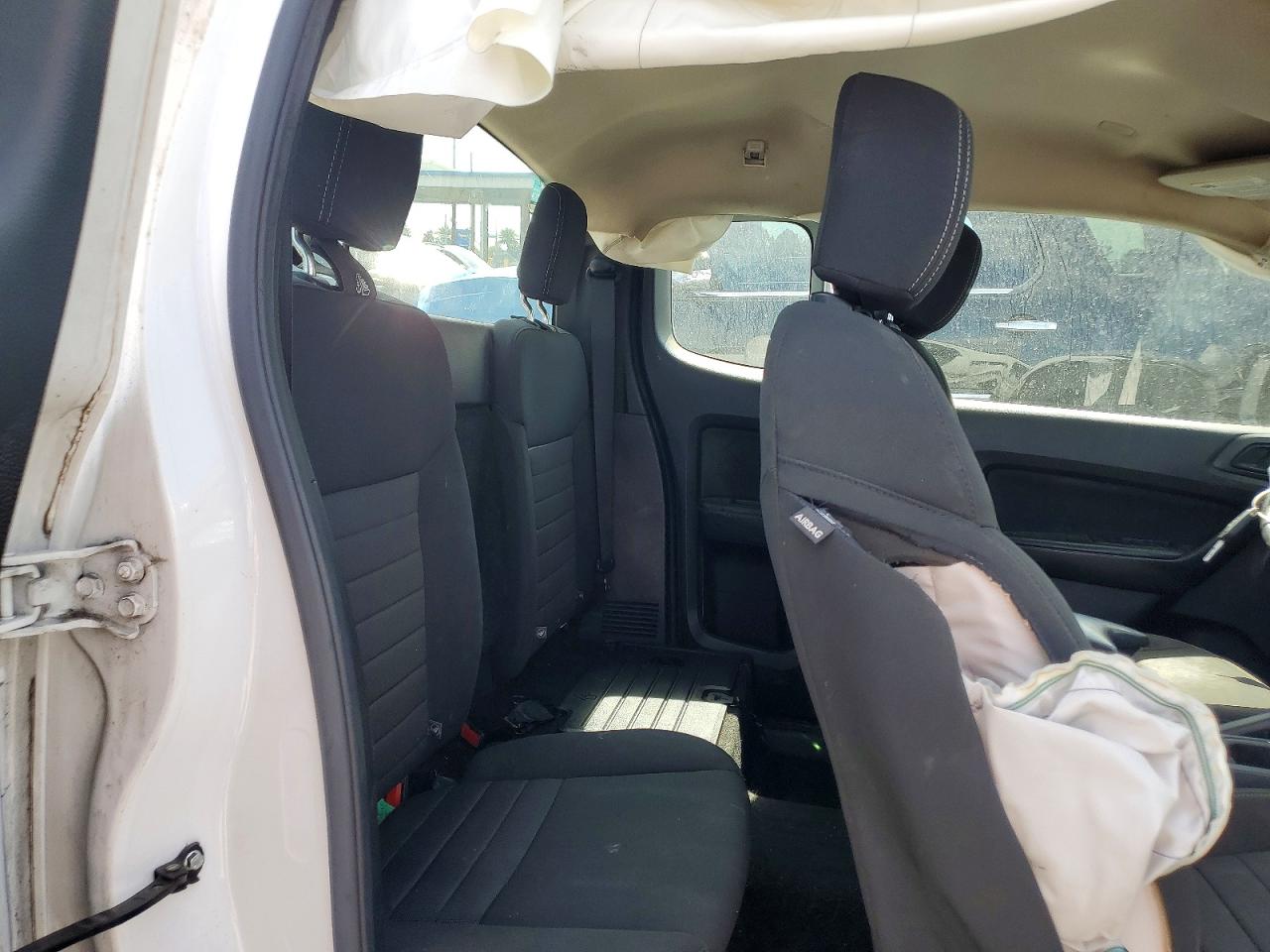 2019 FORD RANGER XL photo 19