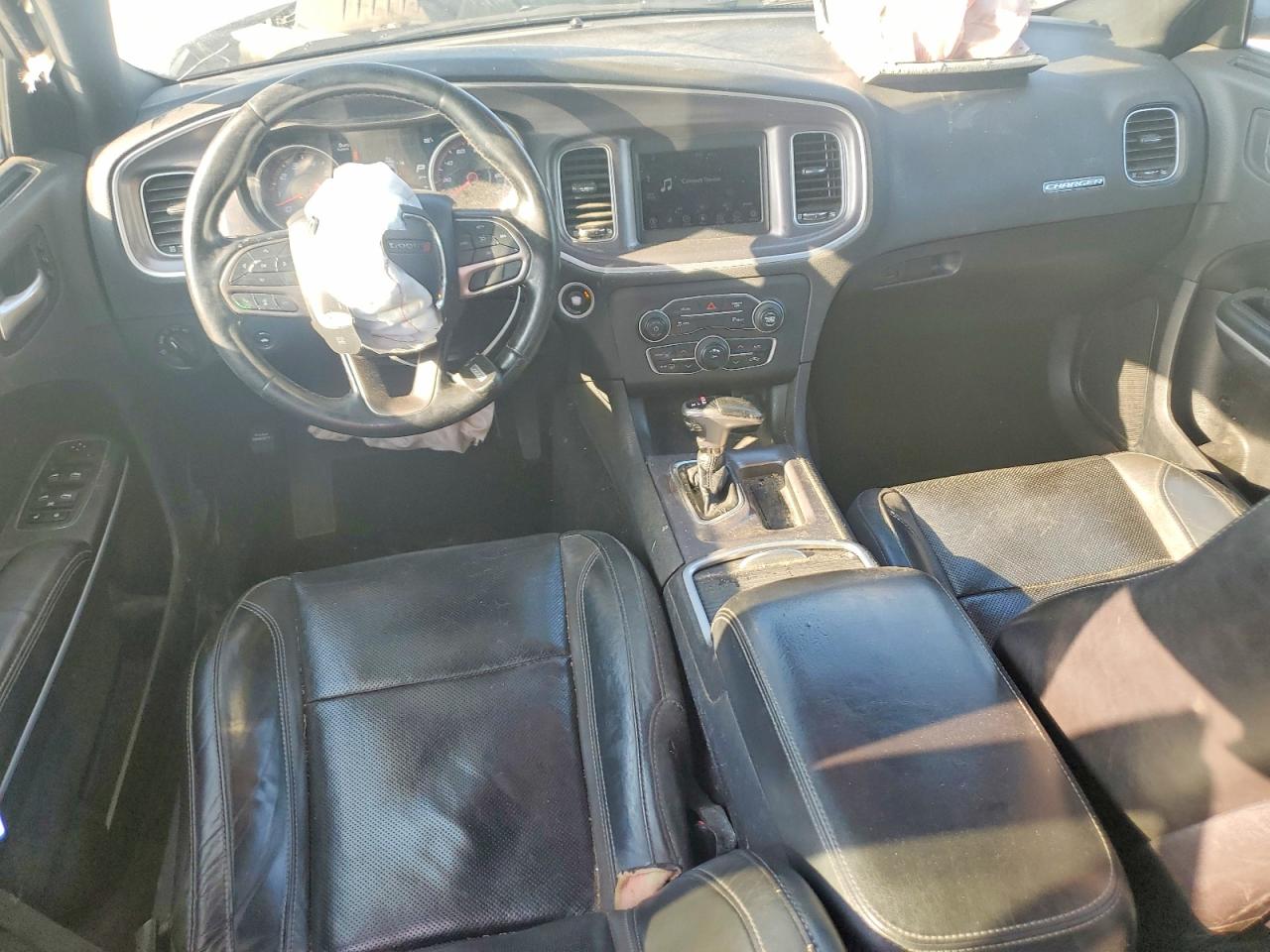 2020 DODGE CHARGER SXT photo 22