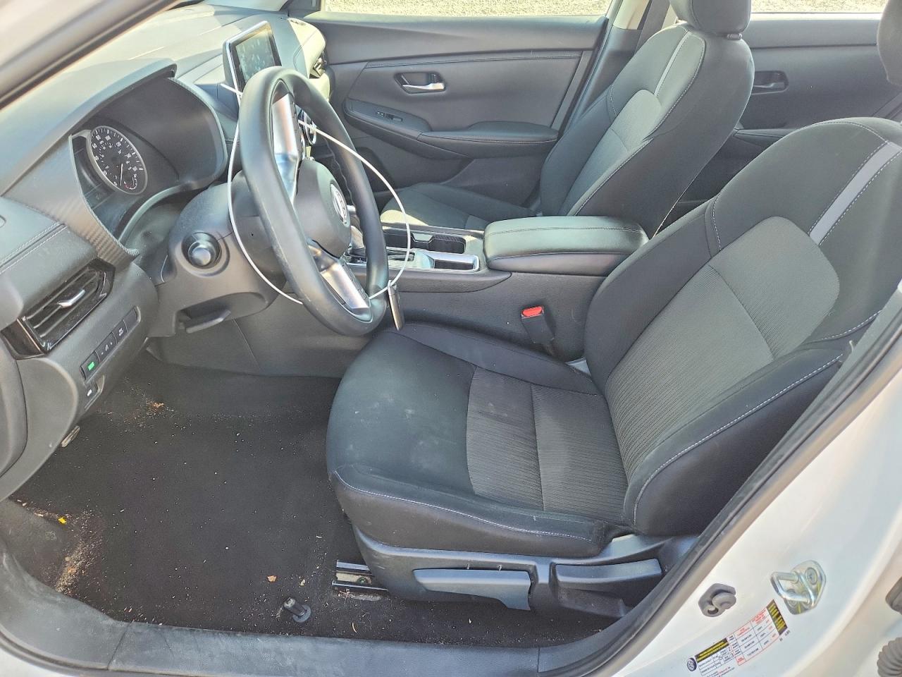 2024 NISSAN SENTRA SV photo 13