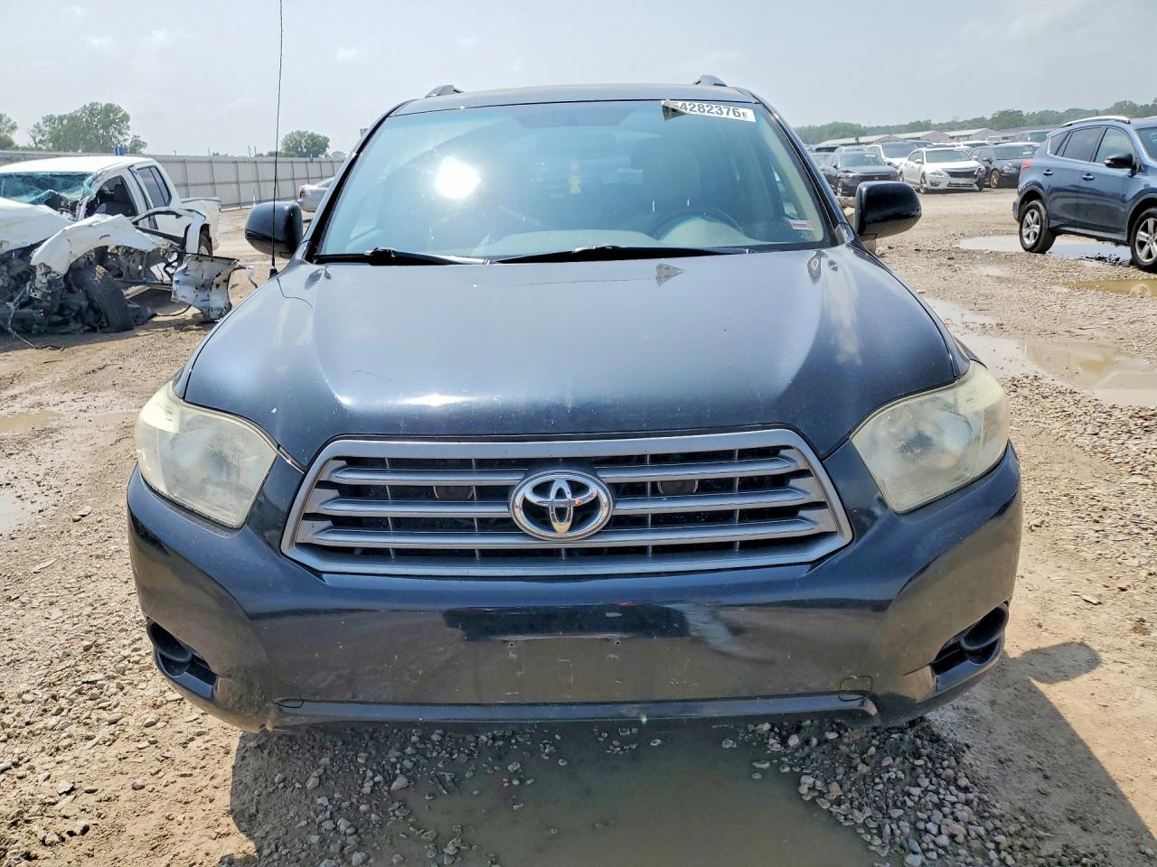 2008 TOYOTA HIGHLANDER BASE photo 13