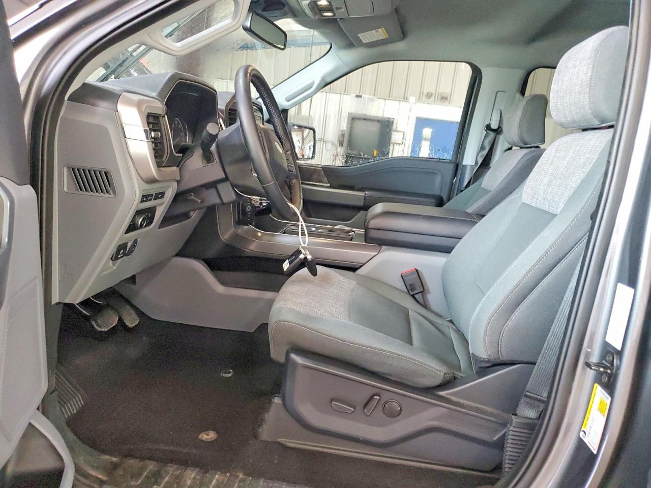 2023 FORD F150 SUPERCREW photo 19