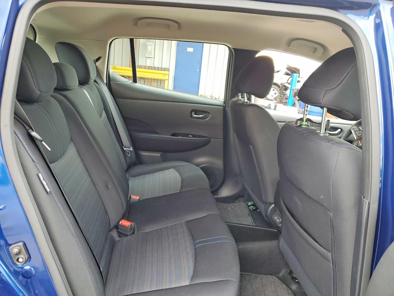 2021 NISSAN LEAF SV photo 19