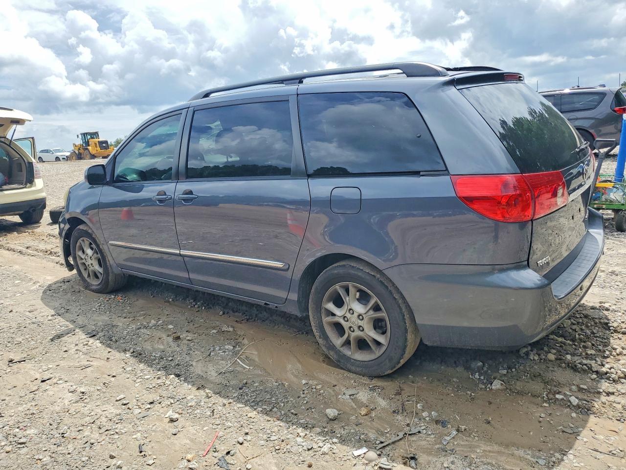 2006 TOYOTA SIENNA XLE LIMITED 7 PASSENGER photo 4