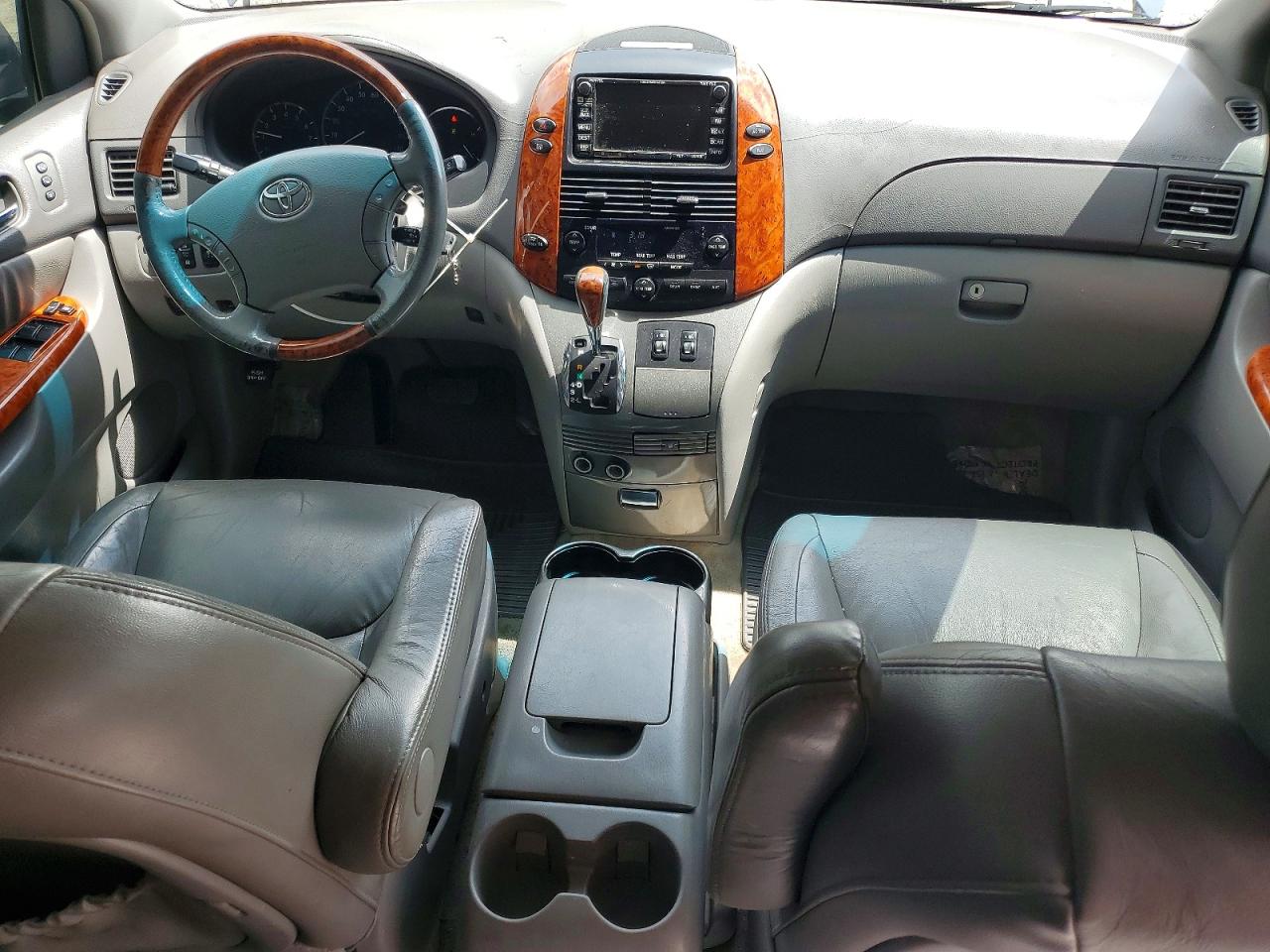 2006 TOYOTA SIENNA XLE LIMITED 7 PASSENGER photo 22