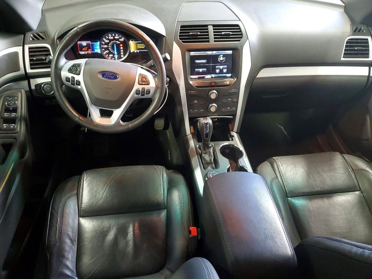 2014 FORD EXPLORER XLT photo 15