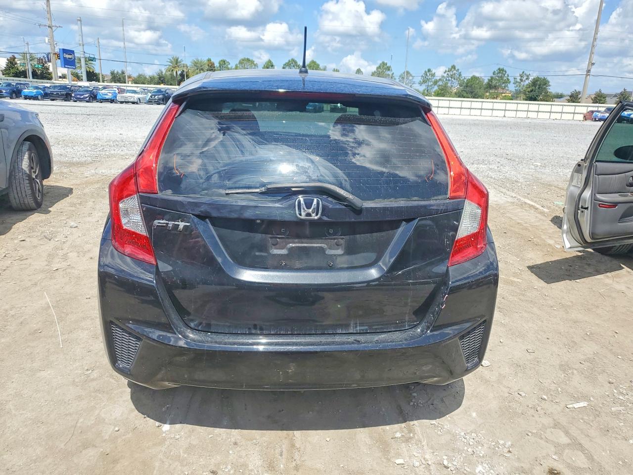 2017 HONDA FIT LX photo 11