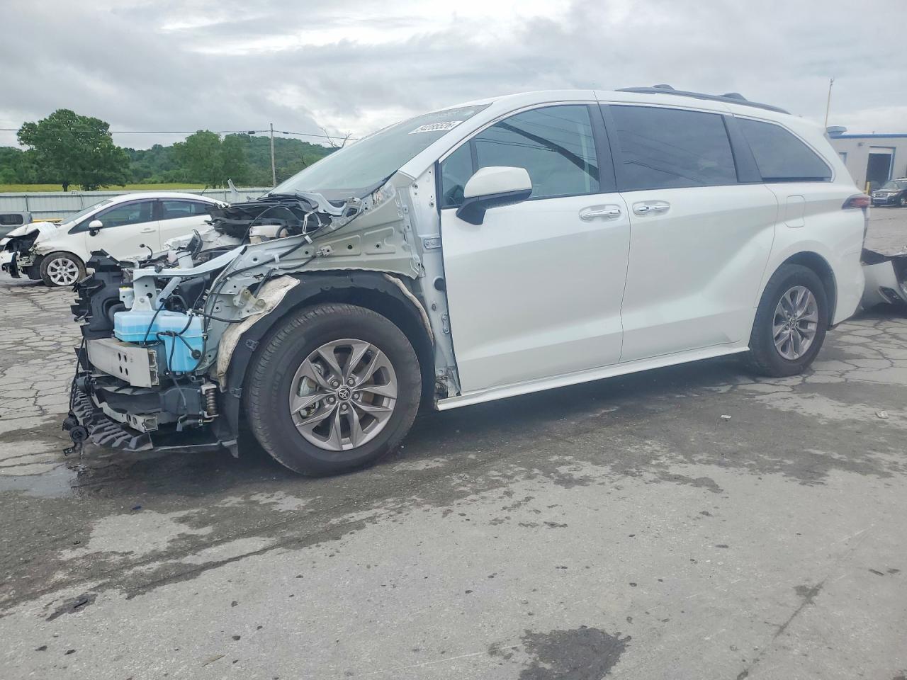 2022 TOYOTA SIENNA