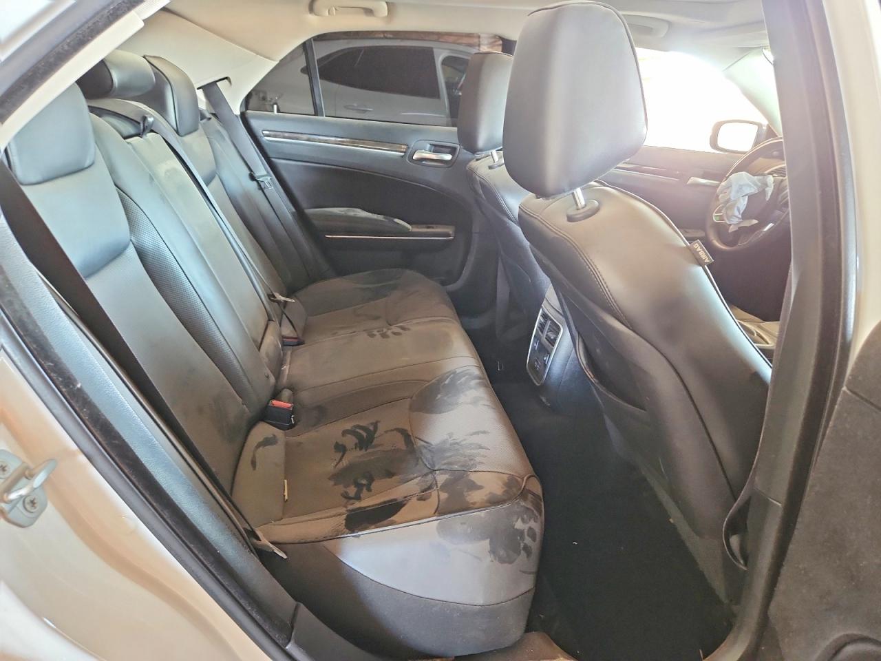 2019 CHRYSLER 300 LIMITED photo 28