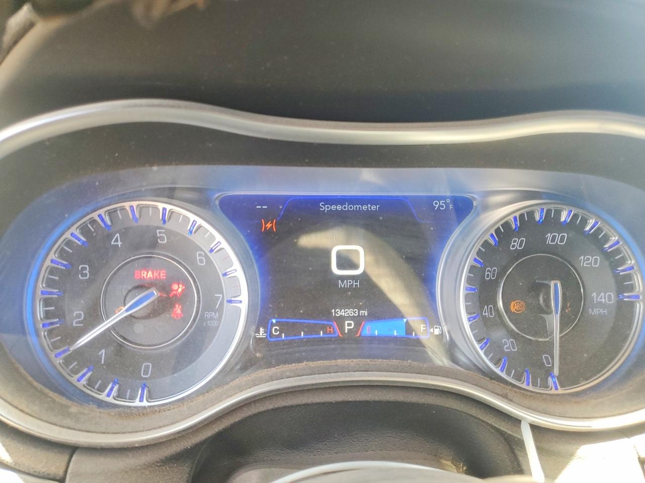 2019 CHRYSLER 300 LIMITED photo 25