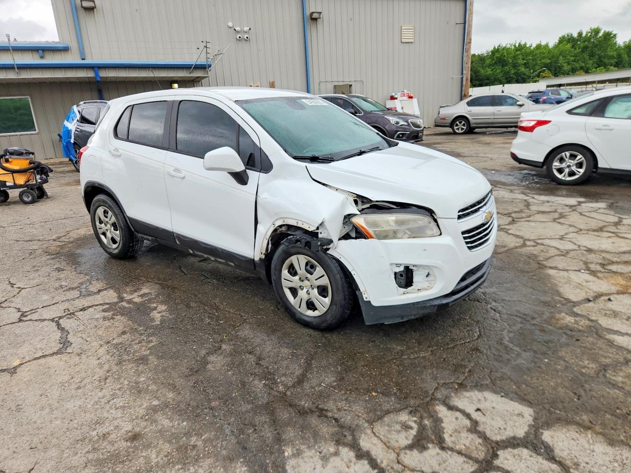 2015 CHEVROLET TRAX LS photo 10