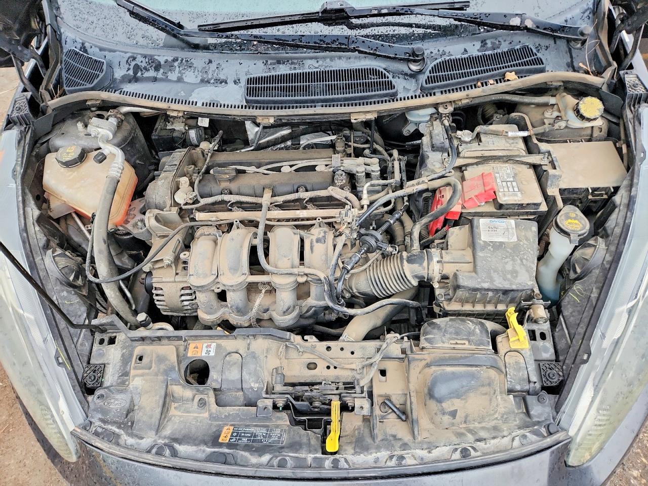 2015 FORD FIESTA SE photo 21
