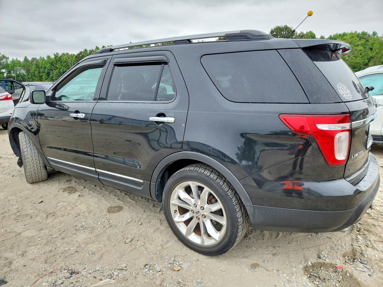 2011 FORD EXPLORER LIMITED photo 3