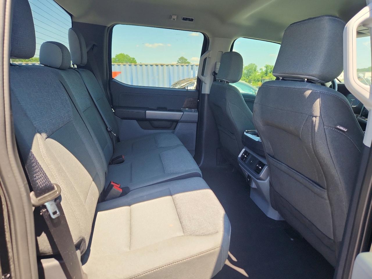 2025 FORD F150 LIGHTNING XLT photo 19