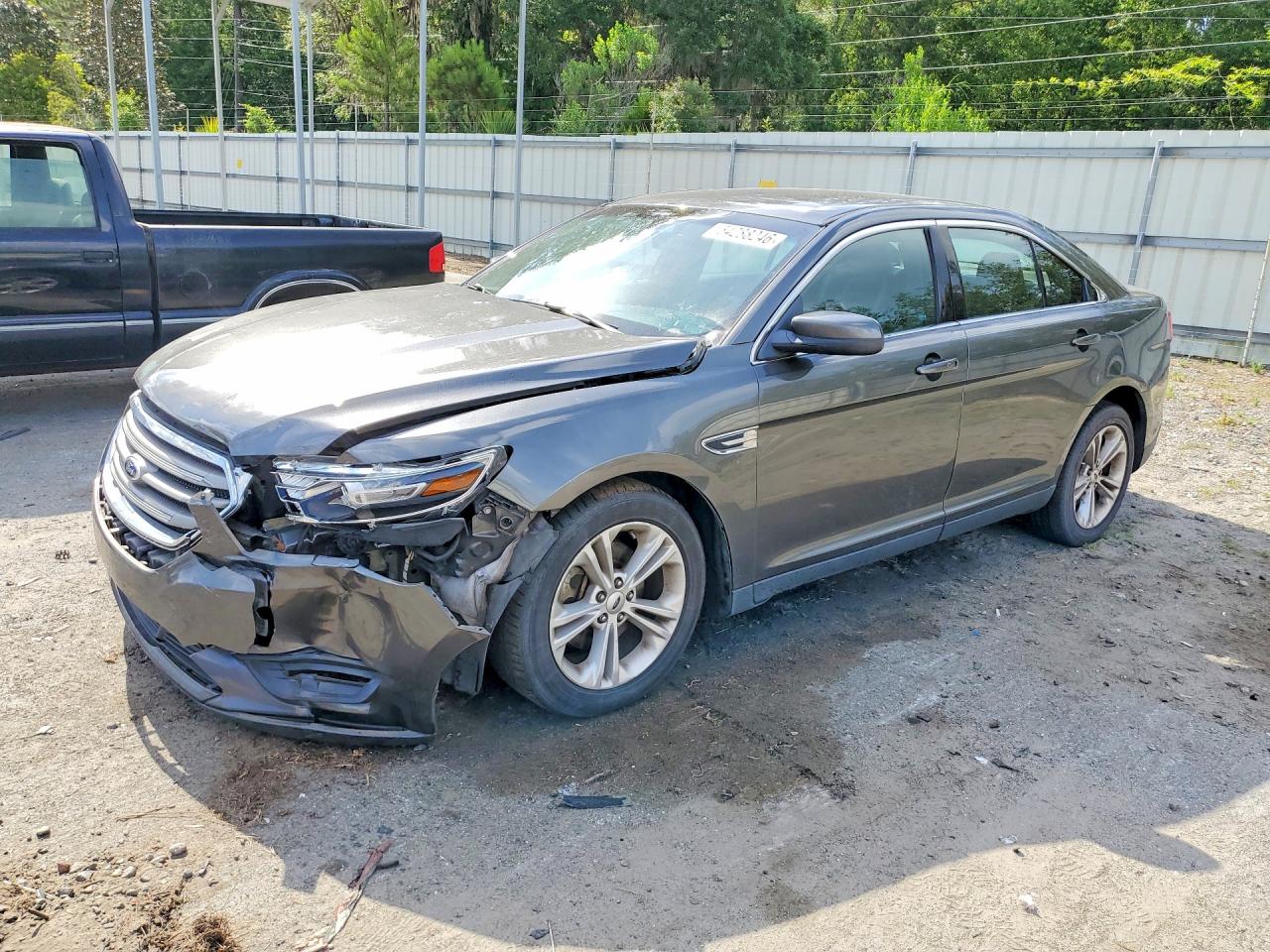 2016 FORD TAURUS