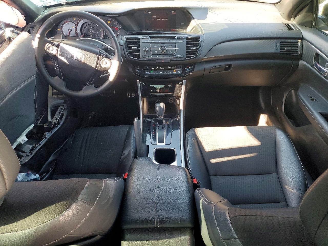 2017 HONDA ACCORD SPORT photo 15