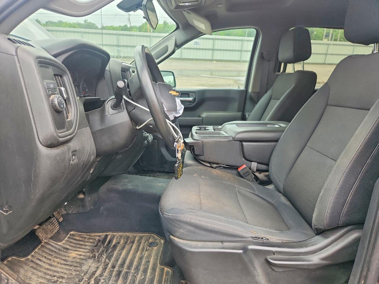 2019 CHEVROLET SILVERADO C1500 CUSTOM photo 7