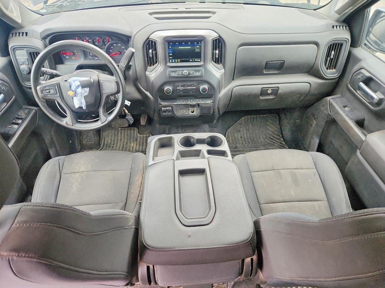 2019 CHEVROLET SILVERADO C1500 CUSTOM photo 8