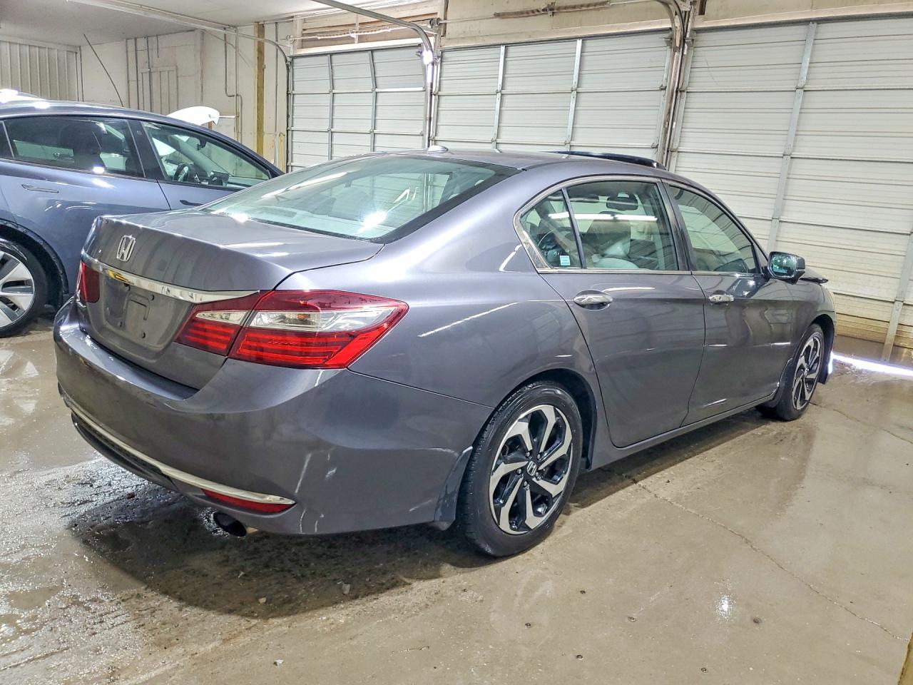 2016 HONDA ACCORD EXL photo 7