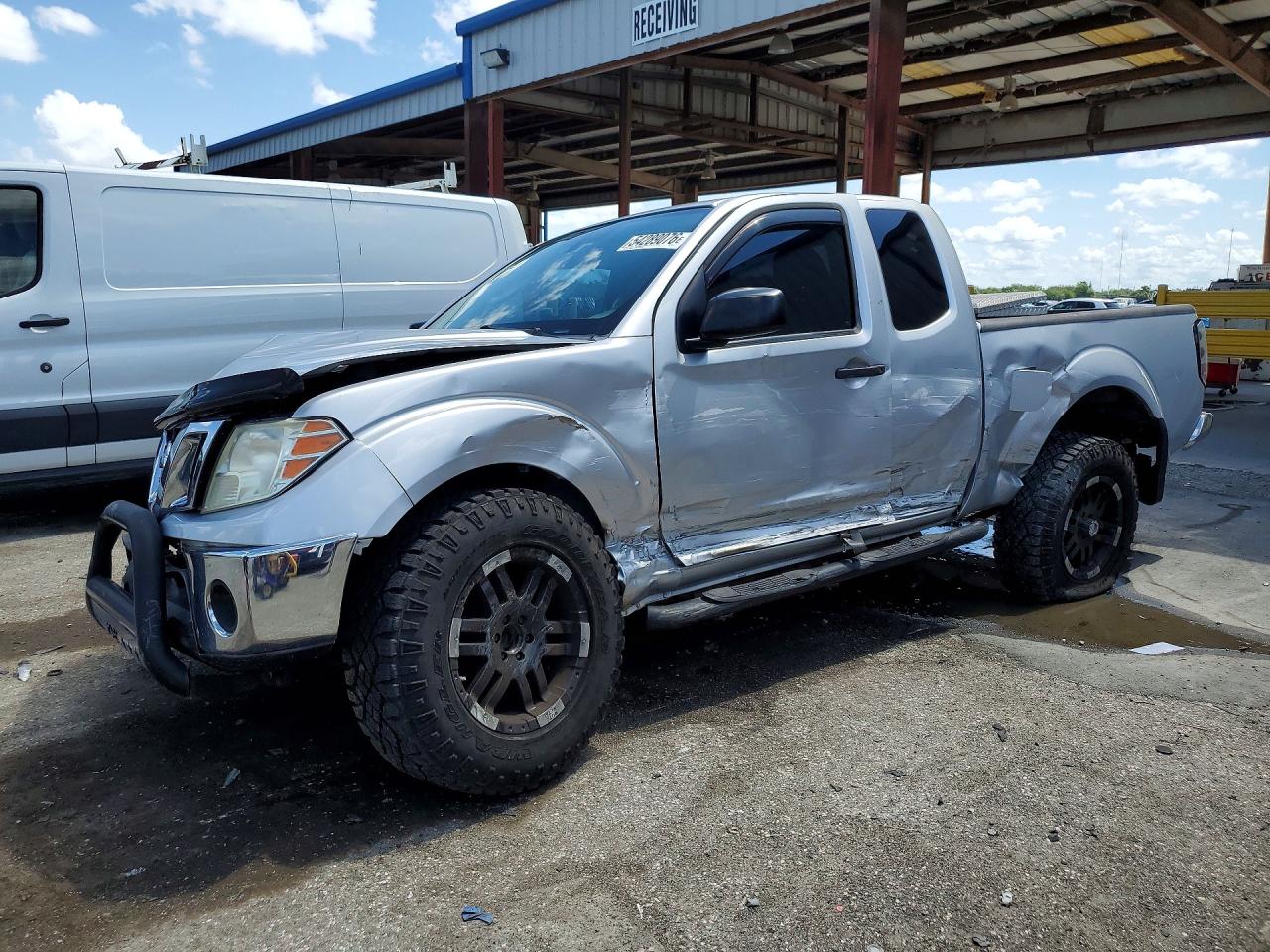 2010 NISSAN FRONTIER