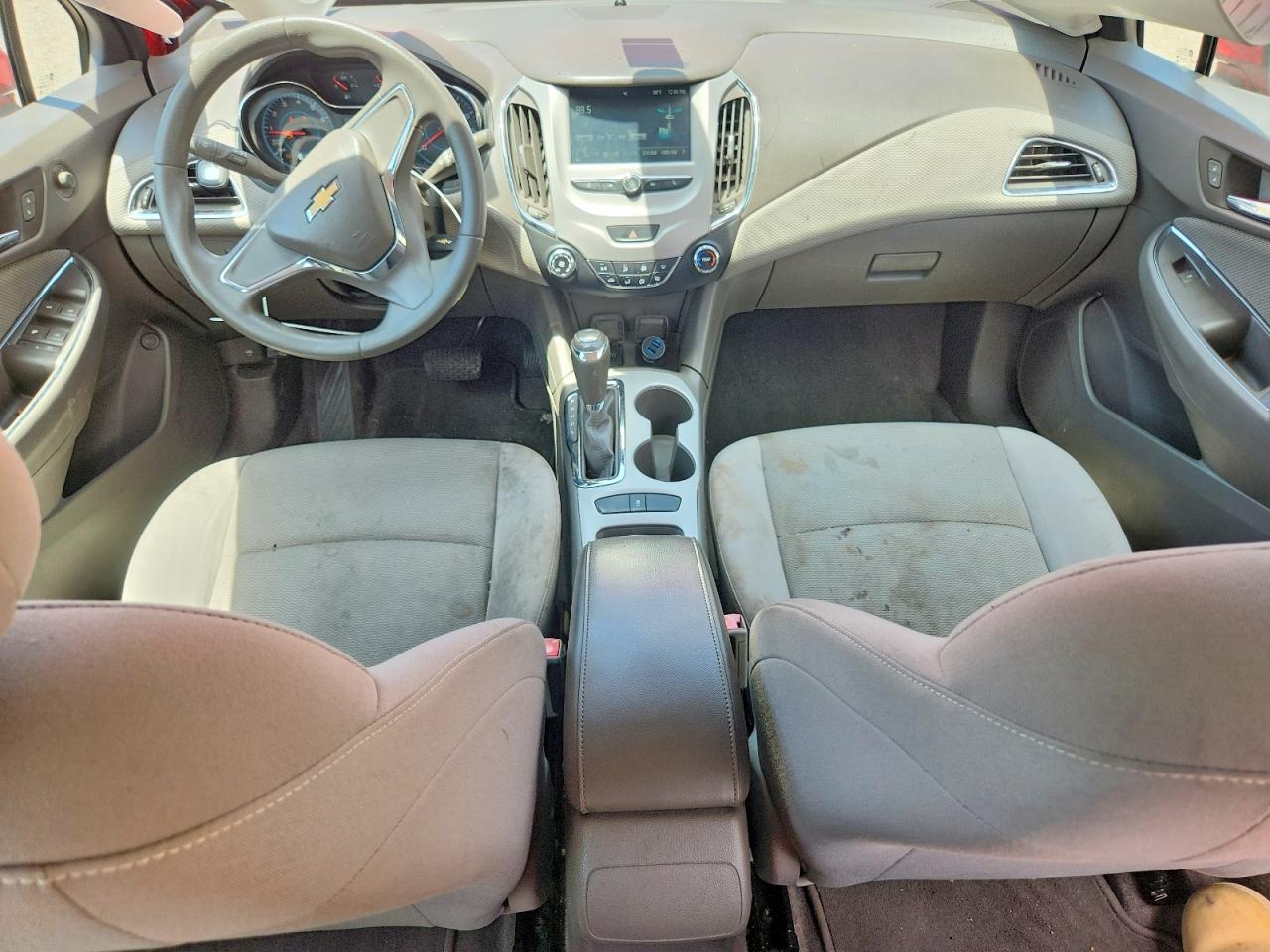 2016 CHEVROLET CRUZE LS photo 15