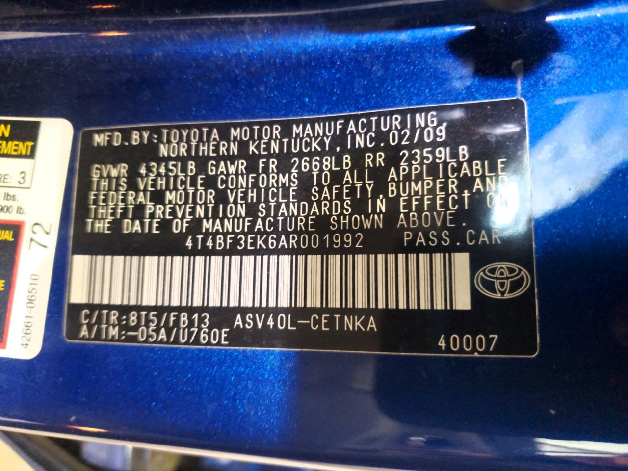 2010 TOYOTA CAMRY LE photo 23