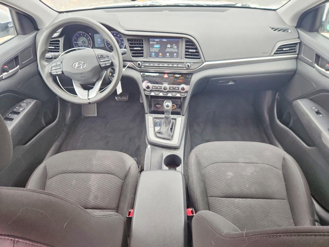 2020 HYUNDAI ELANTRA SEL photo 15