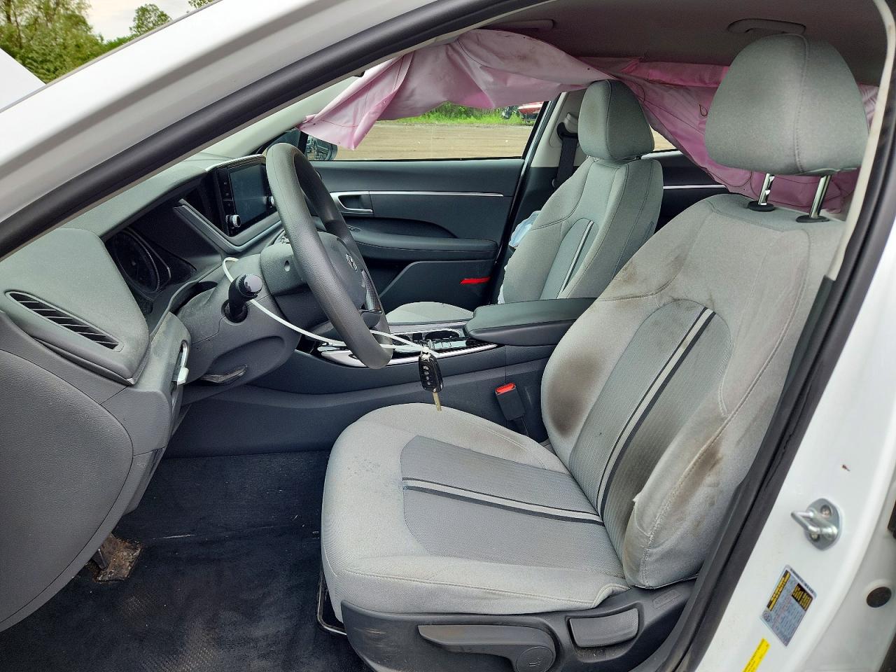 2020 HYUNDAI SONATA SE photo 13