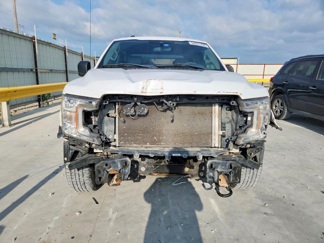 2019 FORD F150 SUPERCREW photo 9