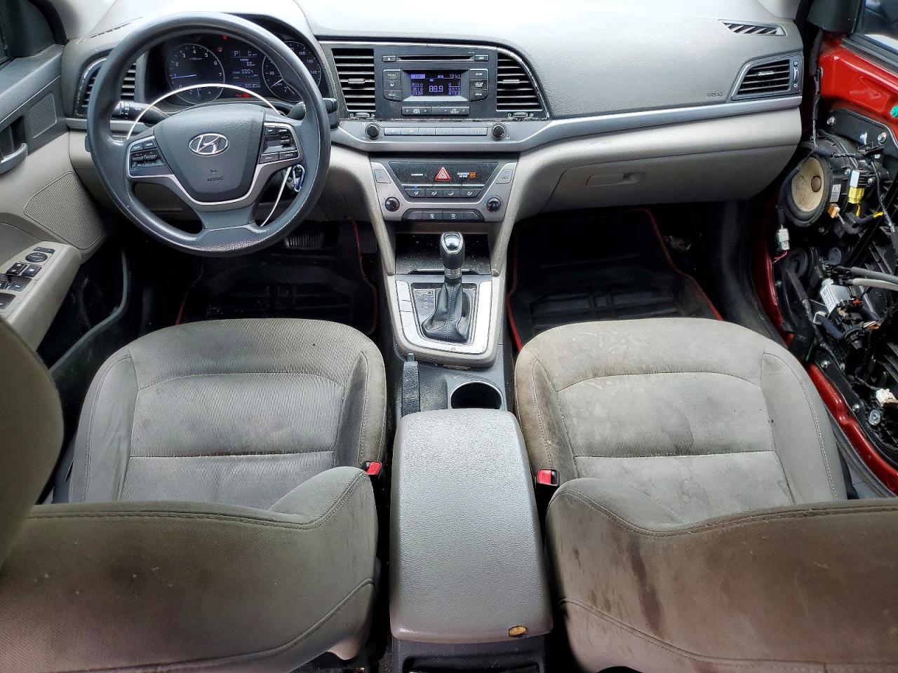 2017 HYUNDAI ELANTRA SE photo 22