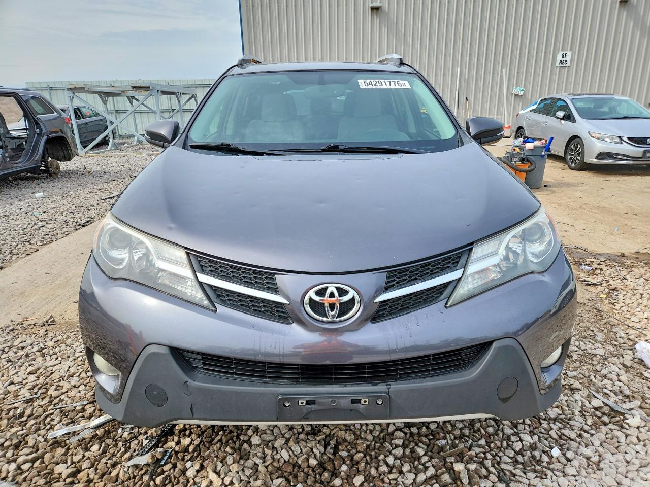 2015 TOYOTA RAV4 XLE photo 9