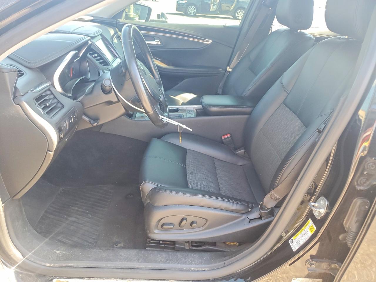 2015 CHEVROLET IMPALA LT photo 13