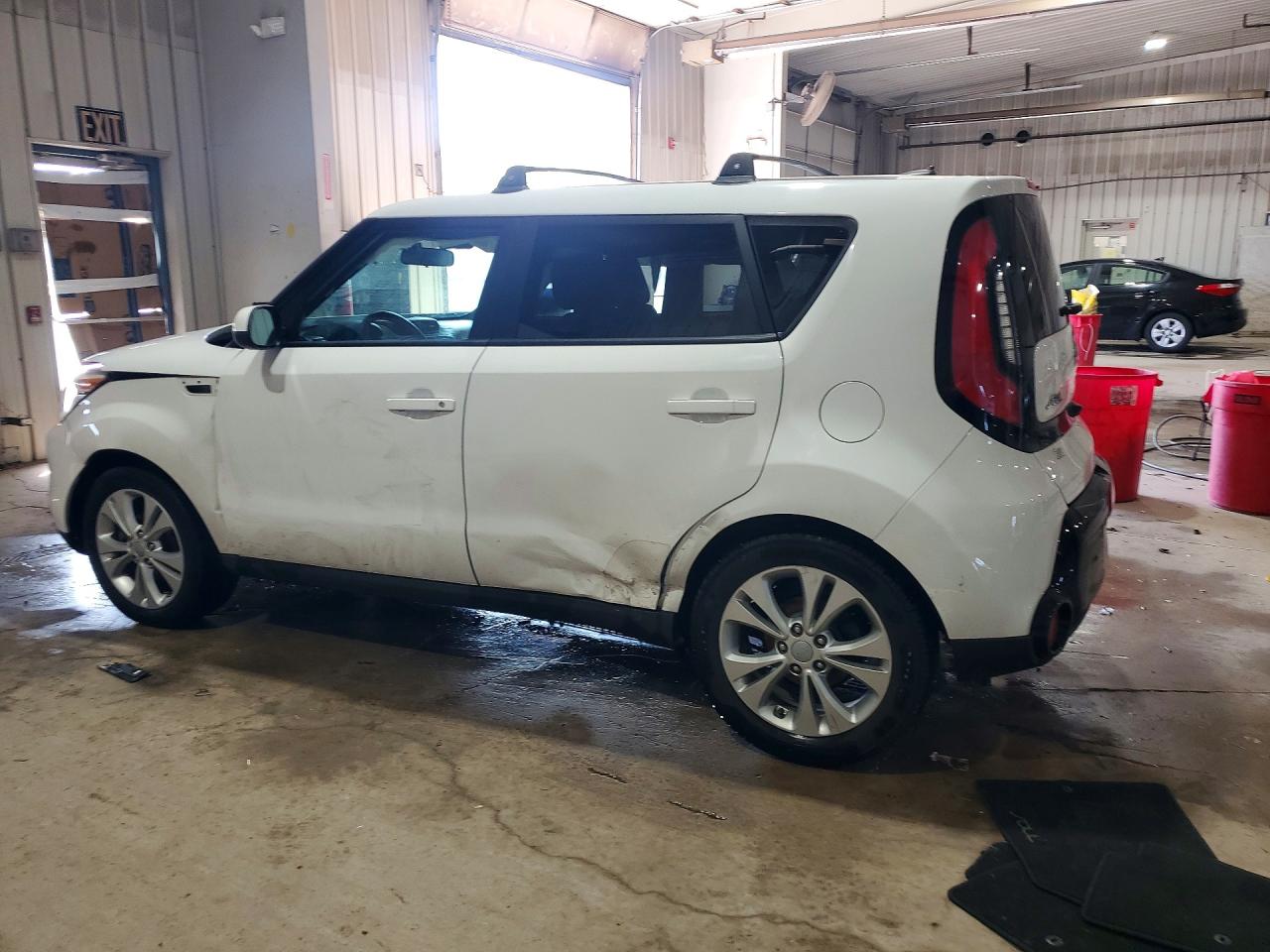 2016 KIA SOUL + photo 3