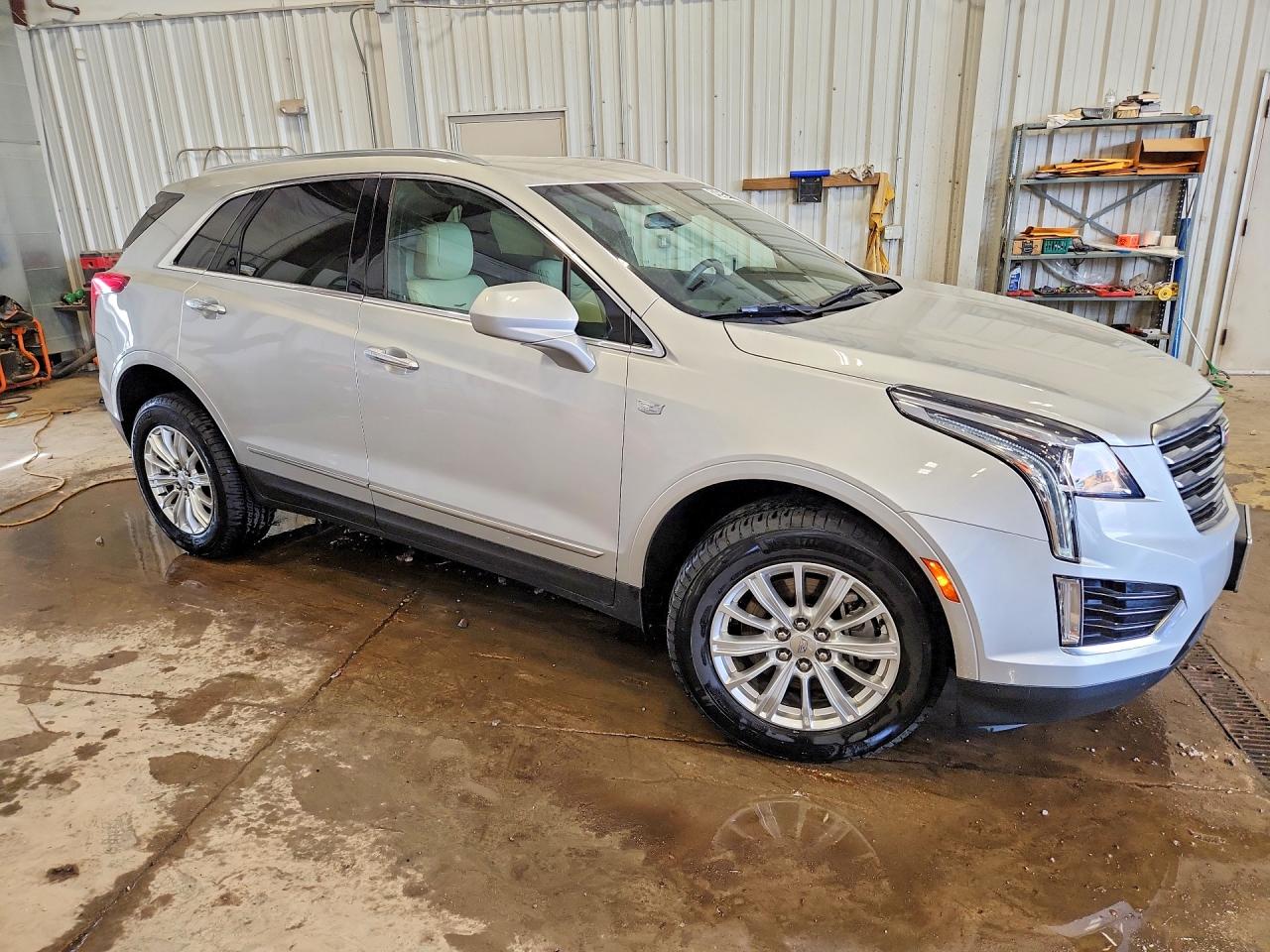 2019 CADILLAC XT5 photo 7