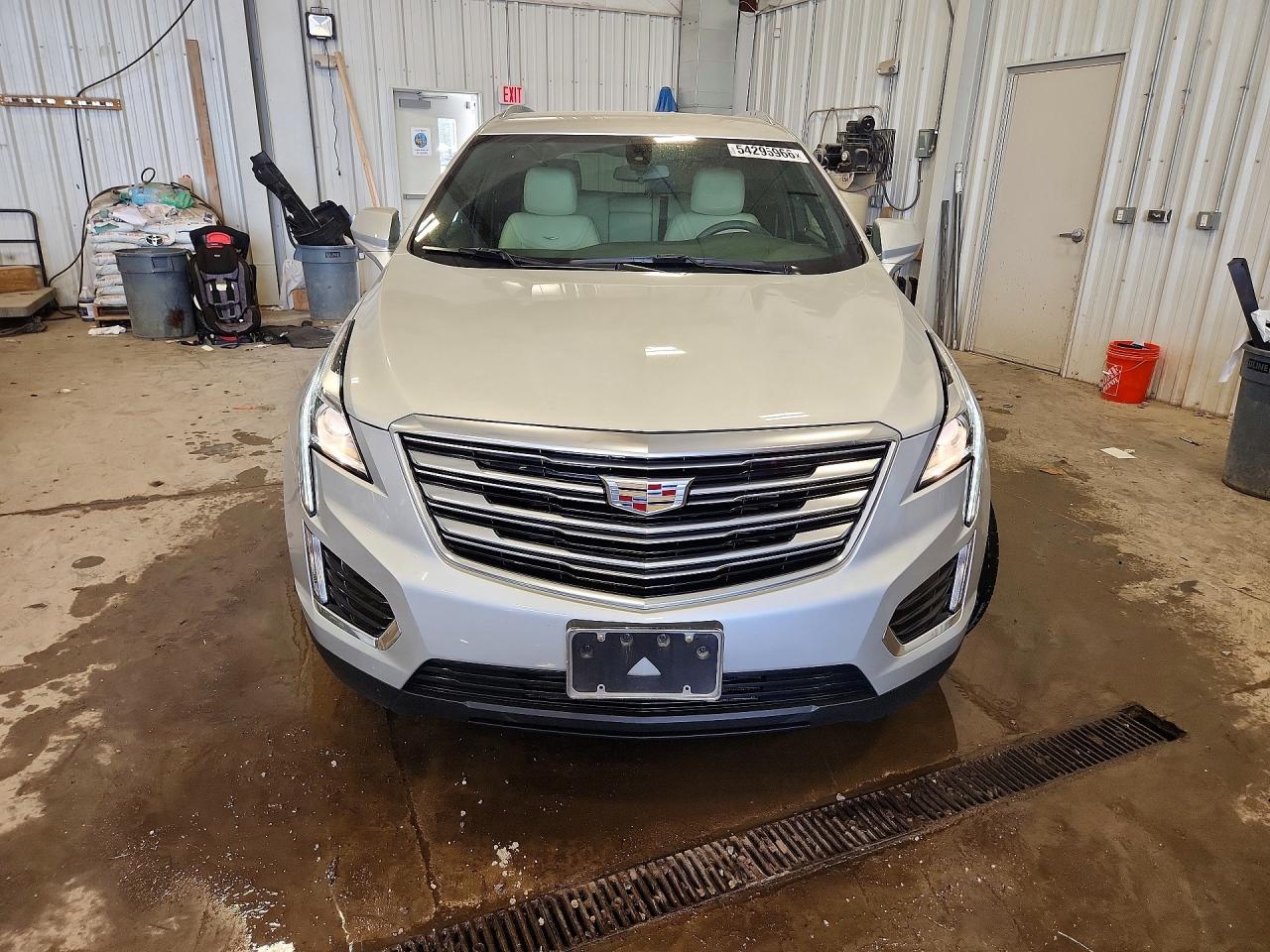2019 CADILLAC XT5 photo 9