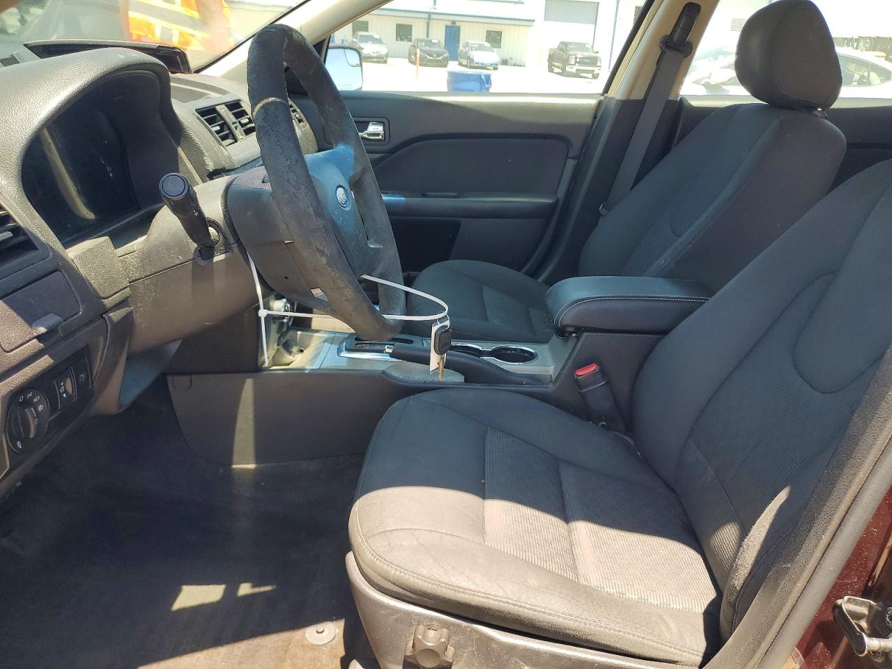 2011 FORD FUSION SE photo 7