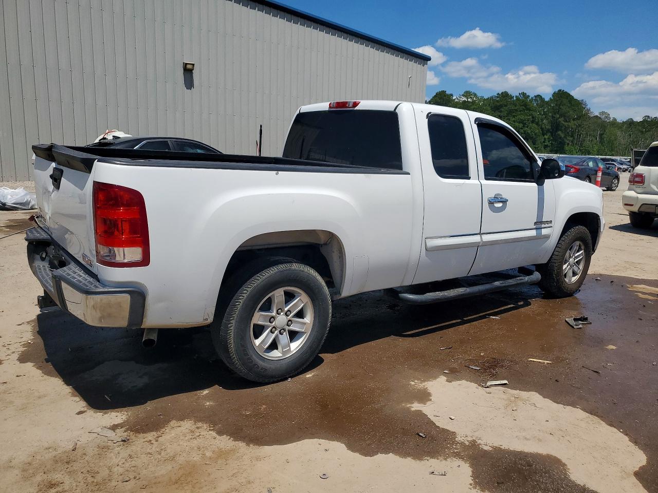 2012 GMC SIERRA C1500 SLE photo 3