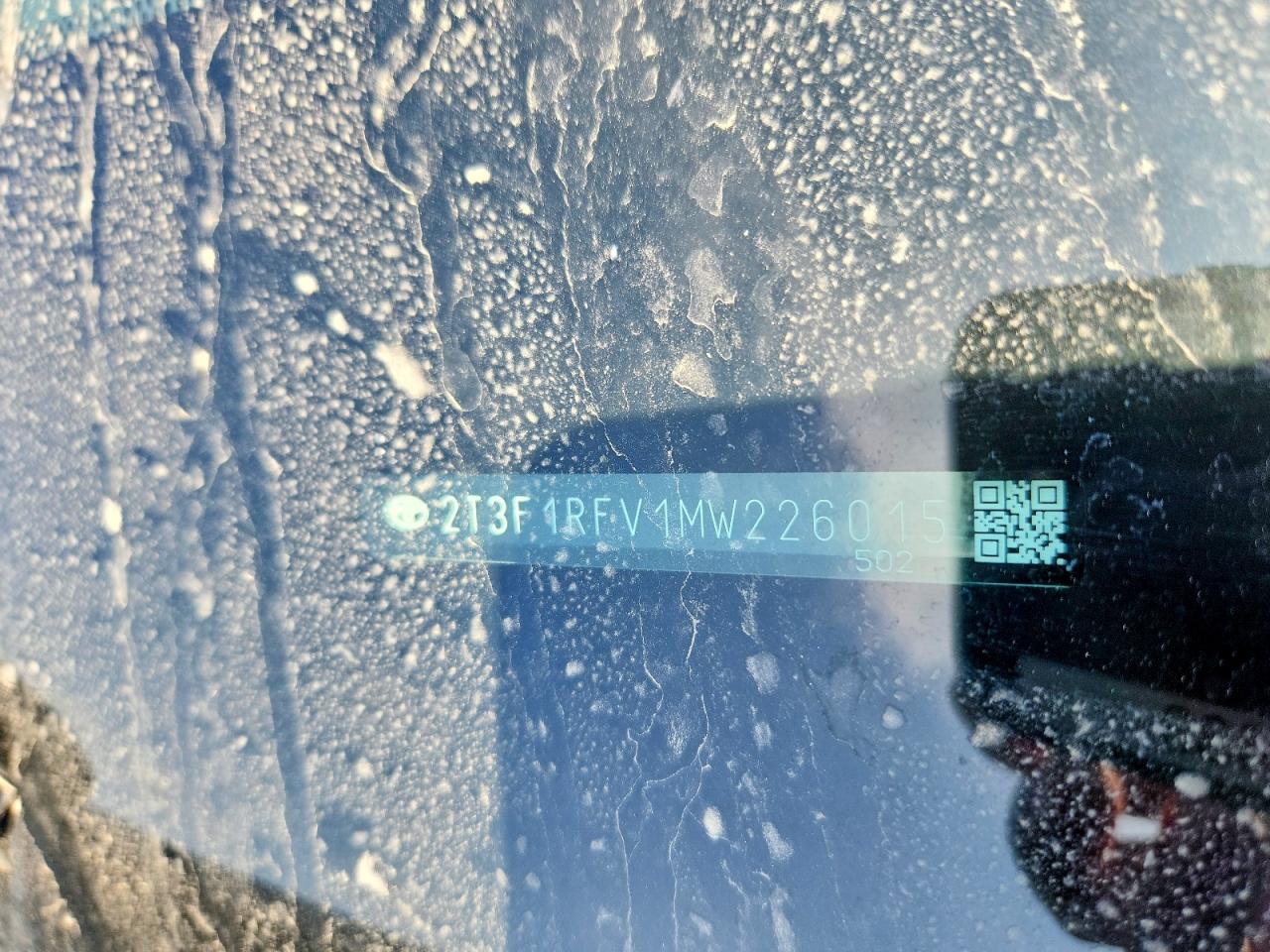 2021 TOYOTA RAV4 LE photo 23