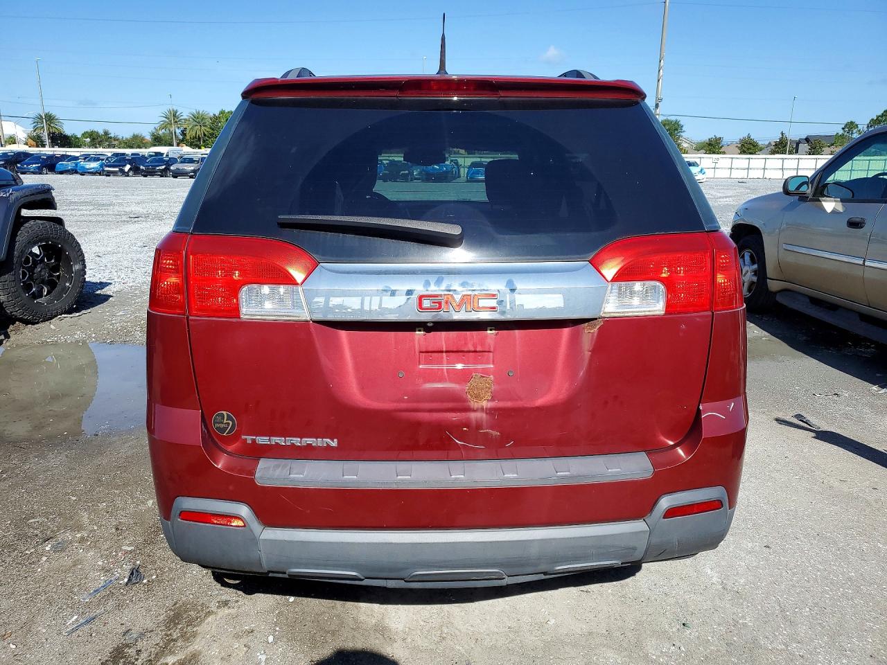 2012 GMC TERRAIN SLE photo 11