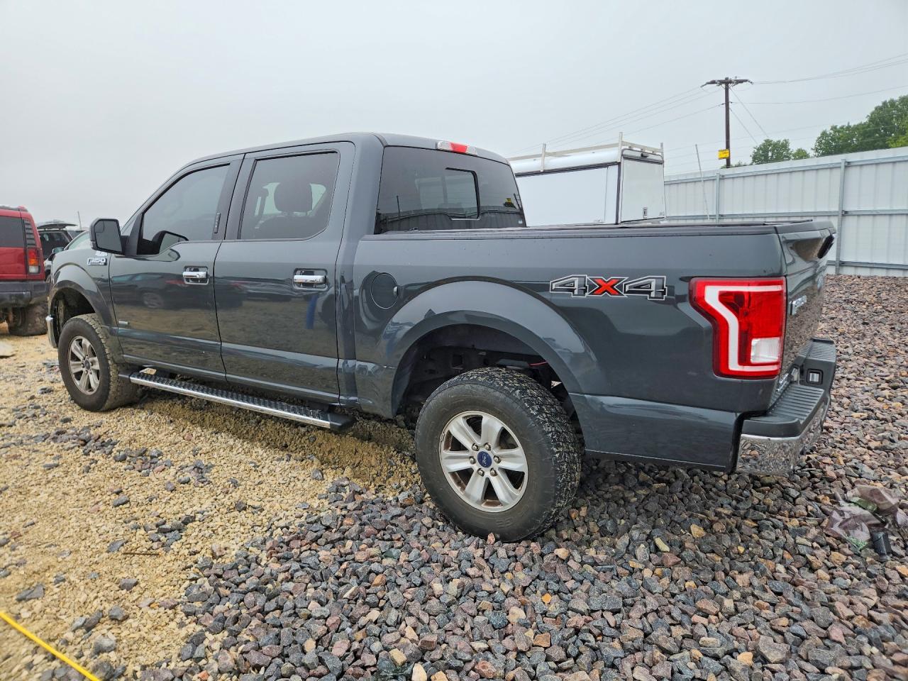 2017 FORD F150 SUPERCREW photo 4