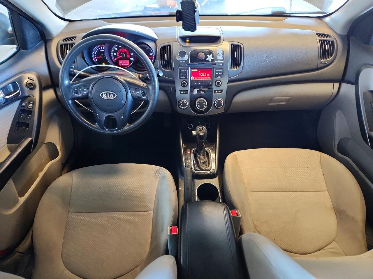 2013 KIA FORTE EX photo 8