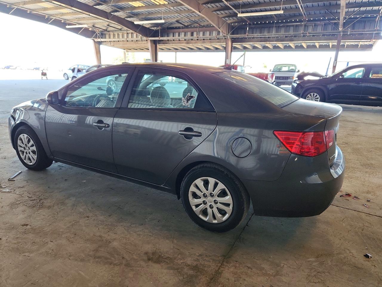 2013 KIA FORTE EX photo 2