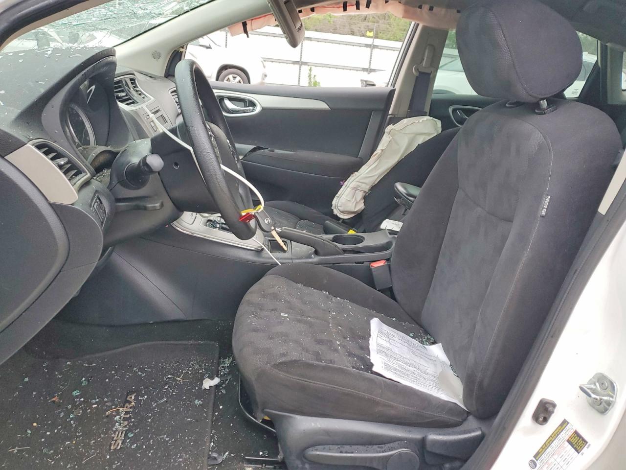 2013 NISSAN SENTRA S photo 13