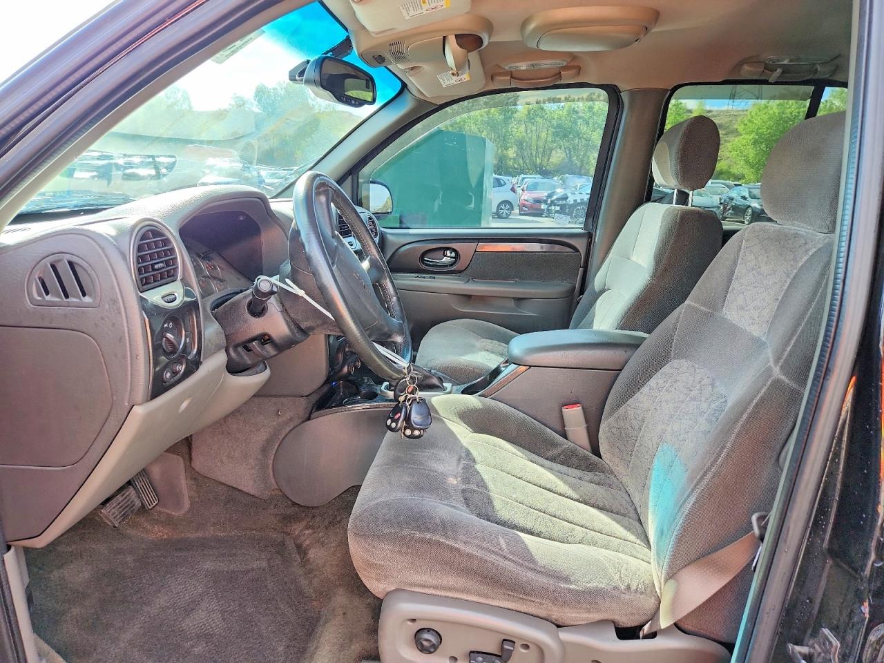 2002 GMC ENVOY photo 7