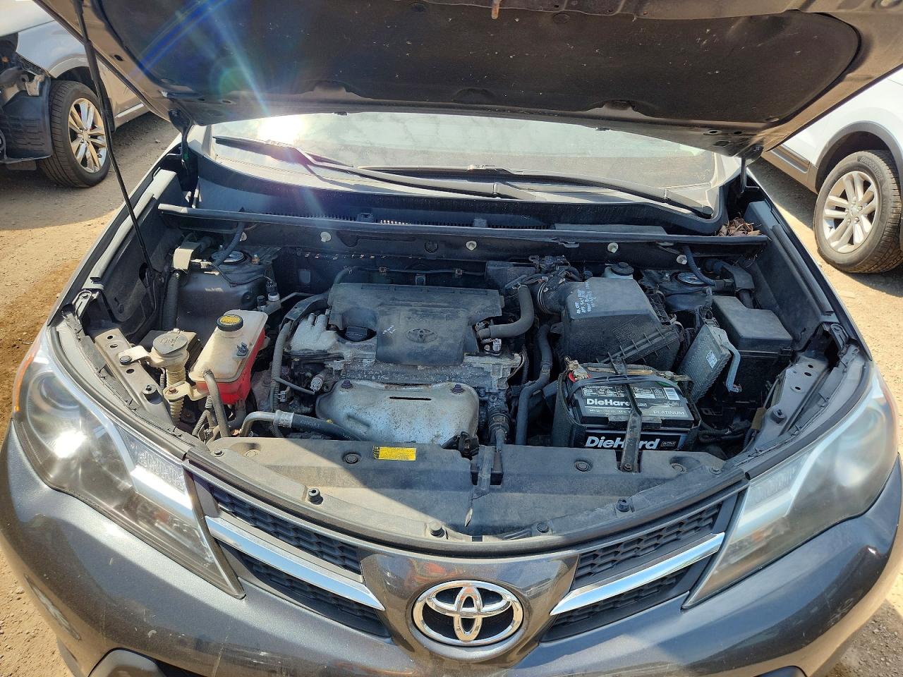2013 TOYOTA RAV4 XLE photo 21