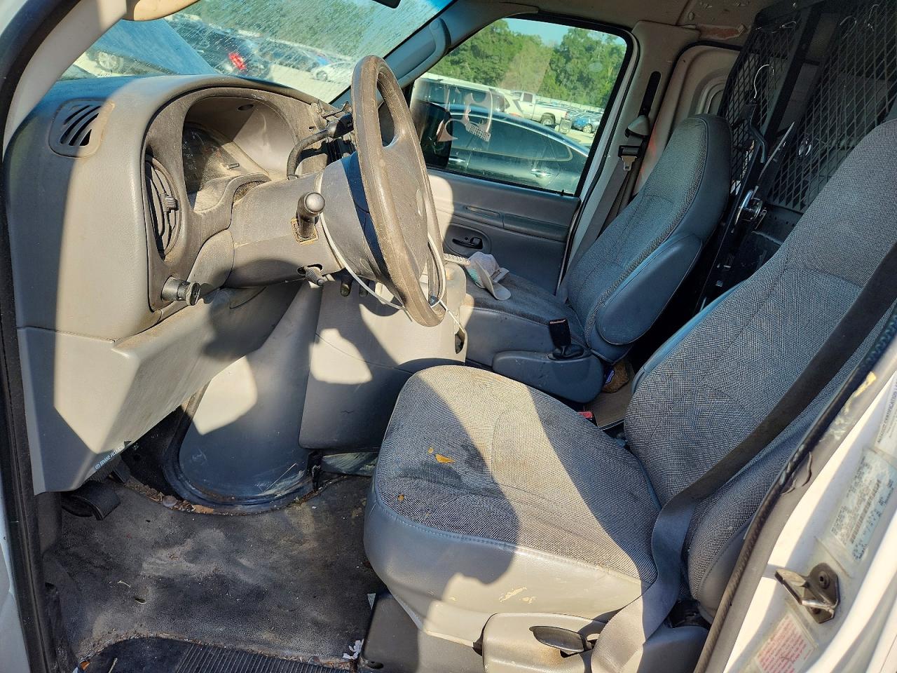 2003 FORD ECONOLINE E150 VAN photo 19