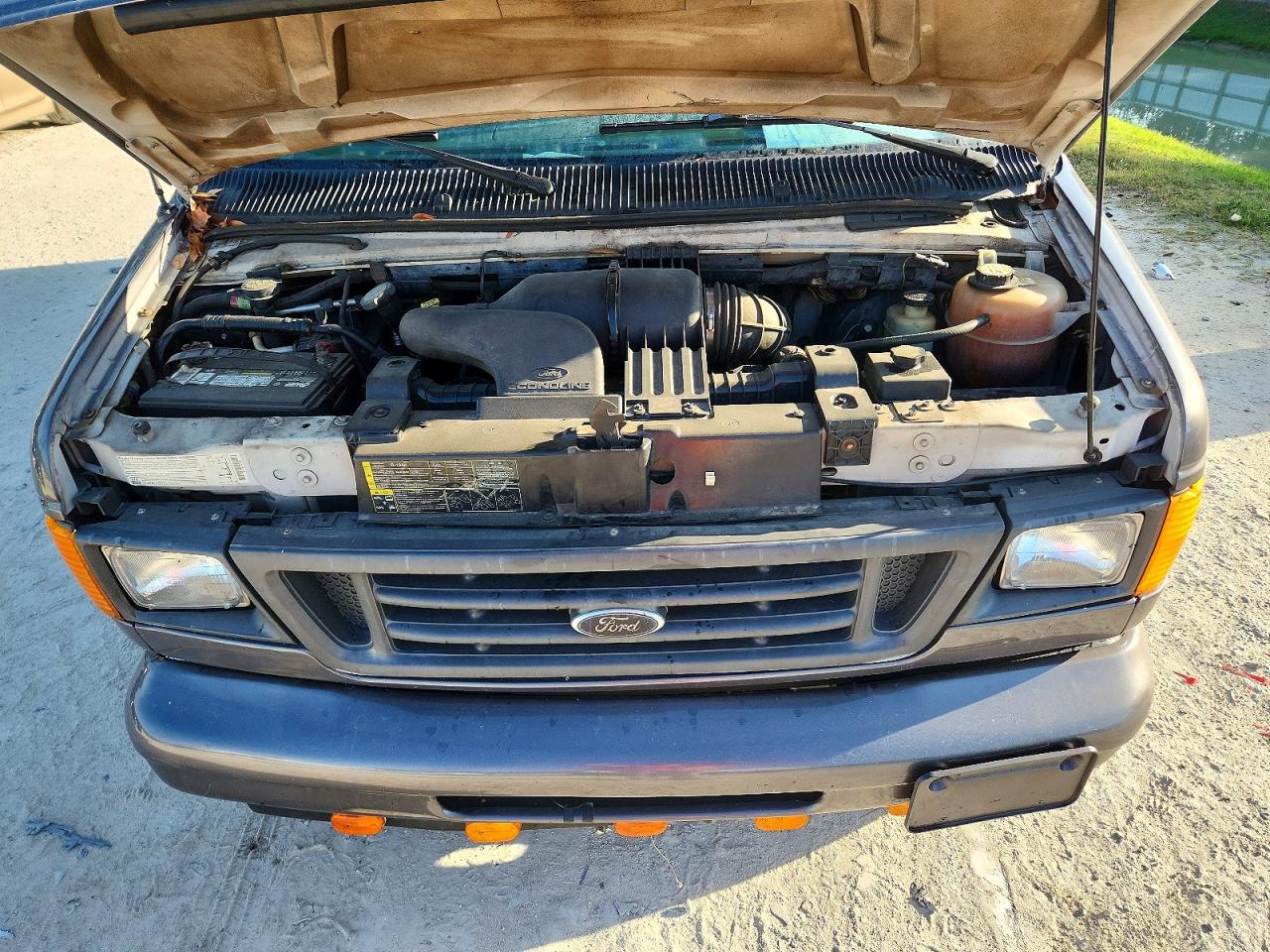 2003 FORD ECONOLINE E150 VAN photo 34