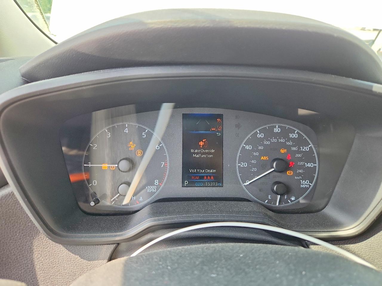 2024 TOYOTA COROLLA LE photo 9