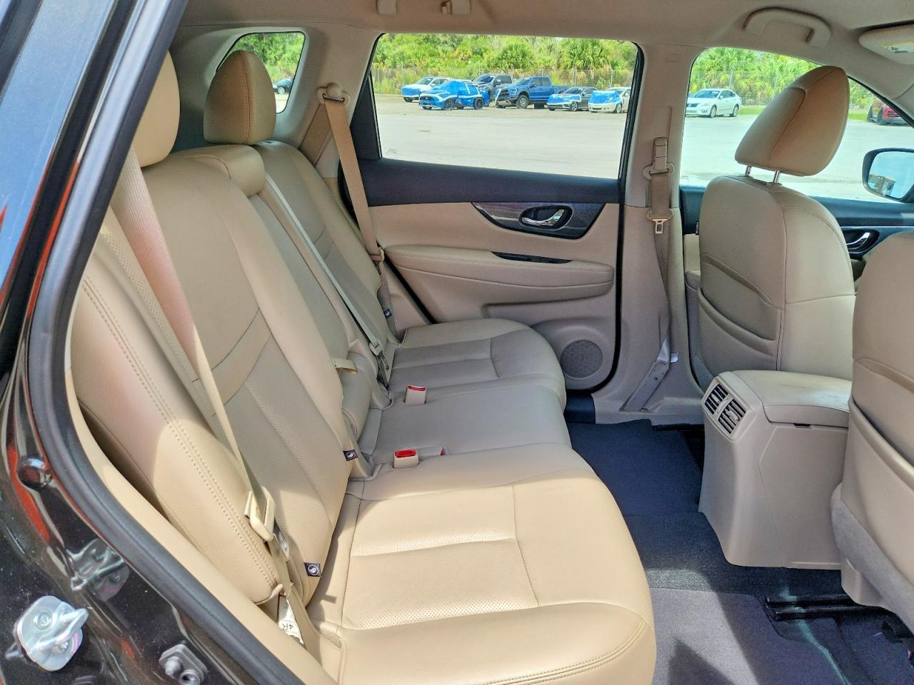2016 NISSAN ROGUE SL photo 21