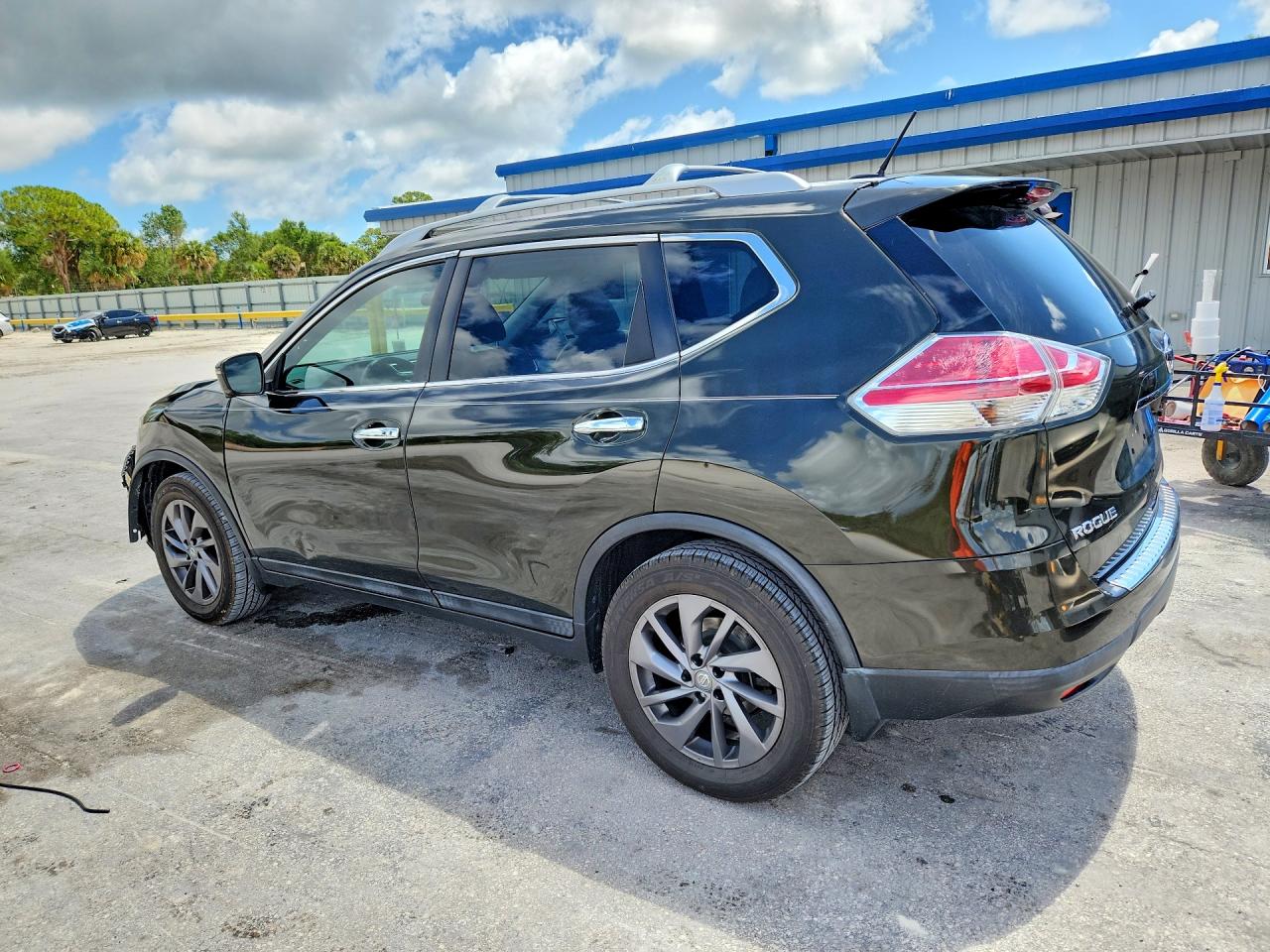 2016 NISSAN ROGUE SL photo 3