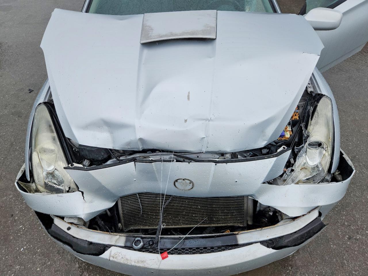 2004 TOYOTA CELICA GT photo 21